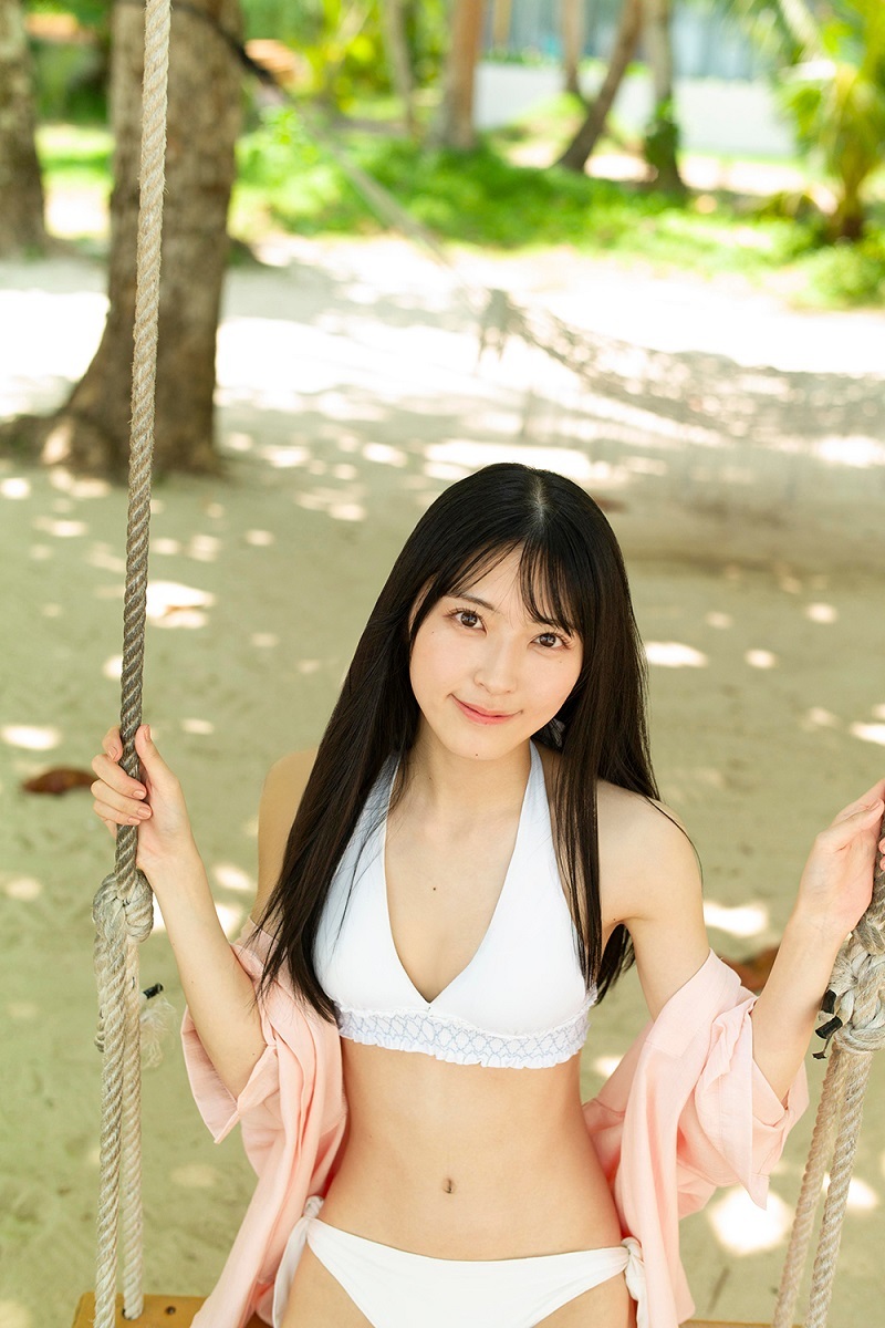 AKB48 佐藤綺星写真集(仮) 画像1