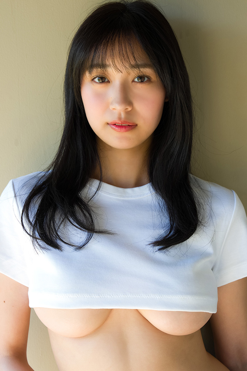 溝端葵 1st写真集 「あおいままで。」 画像6